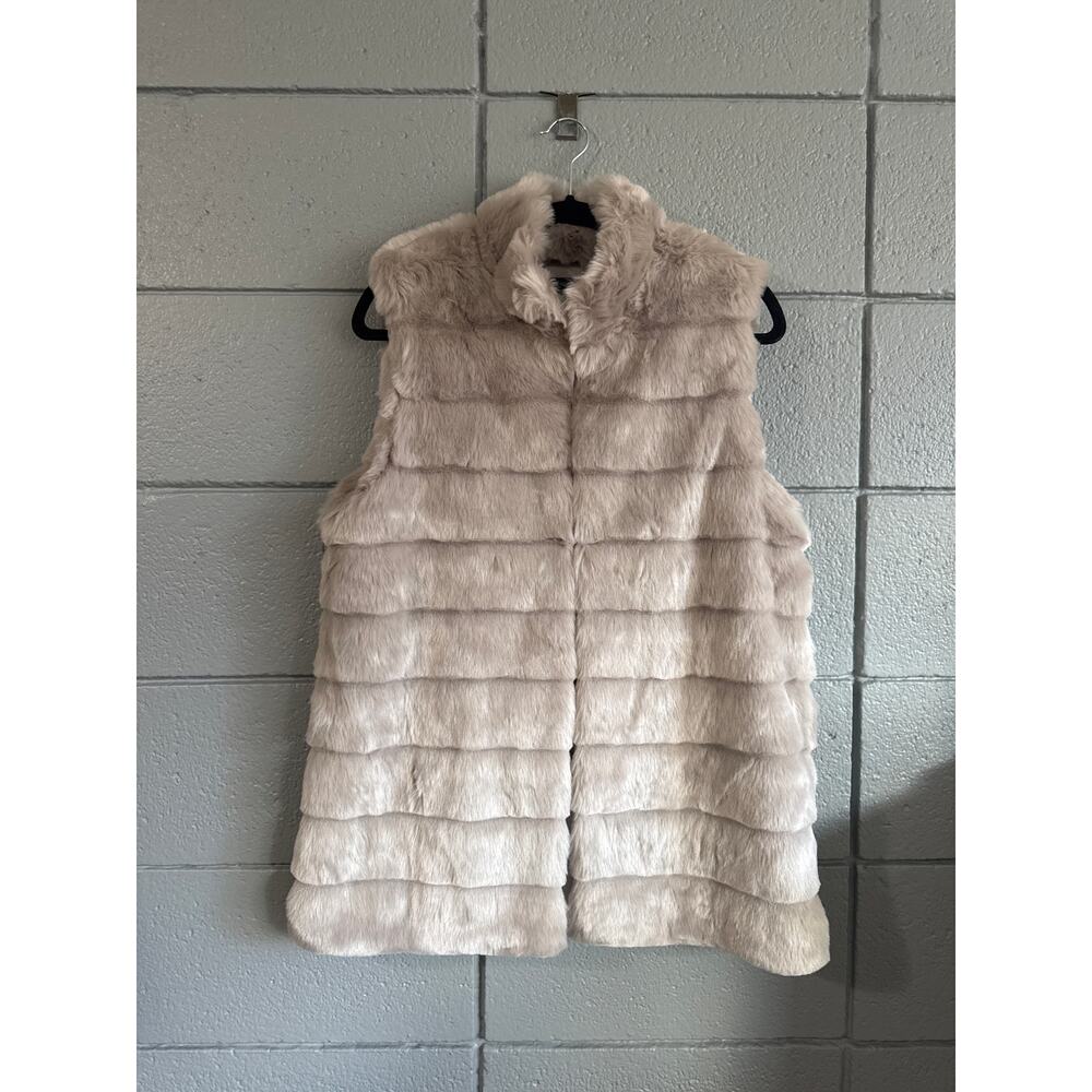 NWT Women's Talbots Soft Faux Fur Vest Coat size S Mobwife